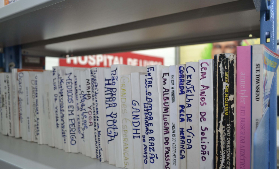 Mais de 6 mil exemplares já foram recuperados em três anos do projeto. Projeto também já ilustrou e imprimiu alguns cordéis e recebeu prêmio de boas práticas.
Foto: José Leocádio/Depen