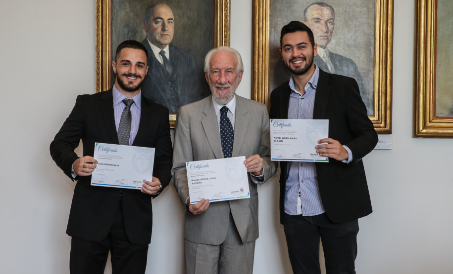 Posse Conselho Juventude O vice governador Darci Piana empossa nesta terça-feira (28),membros do Conselho Estadual da Juventude. O CEJUV é um órgão colegiado de caráter consultivo, vinculado à Casa Civil por meio da assessoria especial para políticas públicas de juventude (AEJ), sendo composto por representantes da sociedade civil e do poder público com reconhecida atuação na defesa e promoção dos direitos da juventude. Curitiba, 28/01/2020 - Foto: Geraldo Bubniak/AEN