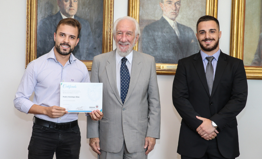 Posse Conselho Juventude O vice governador Darci Piana empossa nesta terça-feira (28),membros do Conselho Estadual da Juventude. O CEJUV é um órgão colegiado de caráter consultivo, vinculado à Casa Civil por meio da assessoria especial para políticas públicas de juventude (AEJ), sendo composto por representantes da sociedade civil e do poder público com reconhecida atuação na defesa e promoção dos direitos da juventude. Curitiba, 28/01/2020 - Foto: Geraldo Bubniak/AEN