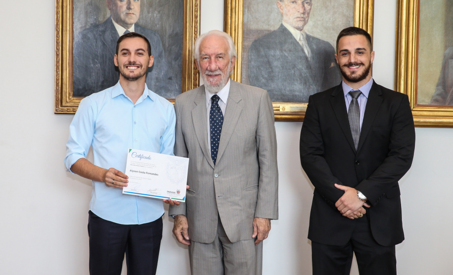 Posse Conselho Juventude O vice governador Darci Piana empossa nesta terça-feira (28),membros do Conselho Estadual da Juventude. O CEJUV é um órgão colegiado de caráter consultivo, vinculado à Casa Civil por meio da assessoria especial para políticas públicas de juventude (AEJ), sendo composto por representantes da sociedade civil e do poder público com reconhecida atuação na defesa e promoção dos direitos da juventude. Curitiba, 28/01/2020 - Foto: Geraldo Bubniak/AEN