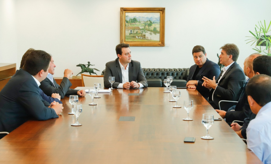 Projeto prevê a duplicação de aproximadamente seis quilômetros da rodovia, entre o posto da Polícia Rodoviária Federal (PRF) e o trevo do distrito de São João do Oeste. Projeto executivo será doado pela Associação Comercial e Industrial de Cascavel (ACIC).
Foto: Rodrigo Felix Leal