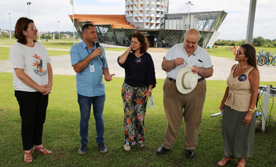 As mudas foram plantadas no Memorial do Rio Iguaçu, espaço mantido pela Sanepar para educação socioambiental
Foto: Sanepar
