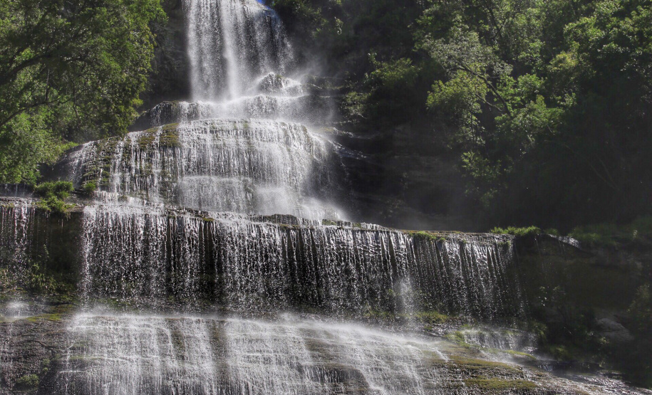A primeira disputa dos Jogos de Aventura e Natureza em 2020 acontece na região das grandes cachoeiras de Prudentópolis, no centro-sul do Paraná, em Guarapuava e Turvo, na região central. Foto: José Fernando Ogura/AEN
