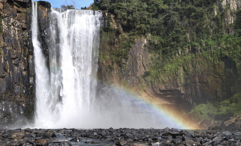A primeira disputa dos Jogos de Aventura e Natureza em 2020 acontece na região das grandes cachoeiras de Prudentópolis, no centro-sul do Paraná, em Guarapuava e Turvo, na região central. Foto: José Fernando Ogura/AEN