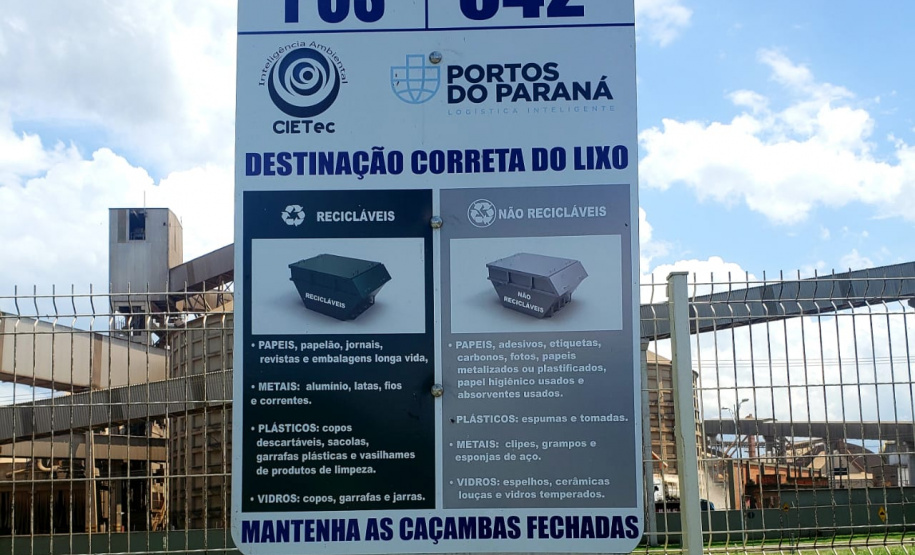 Empresa pública tem agenda de fiscalização e limpeza contra o mosquito Ades Aegypti, transmissor da dengue, zika, chikungunya e febre amarela.
Foto: Pierpaolo Nota/APPA