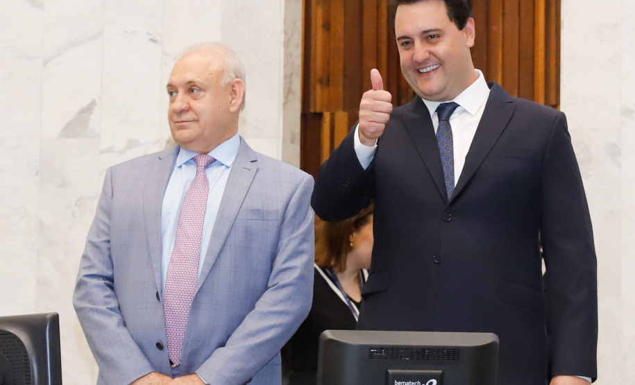 Ratinho Junior destacou que Assembleia foi importante para que o Governo do Estado pudesse modernizar a máquina pública ao longo dos primeiros 12 meses de mandato, garantindo reformas que o Estado precisava fazer.
Foto: Rodrigo Felix Leal