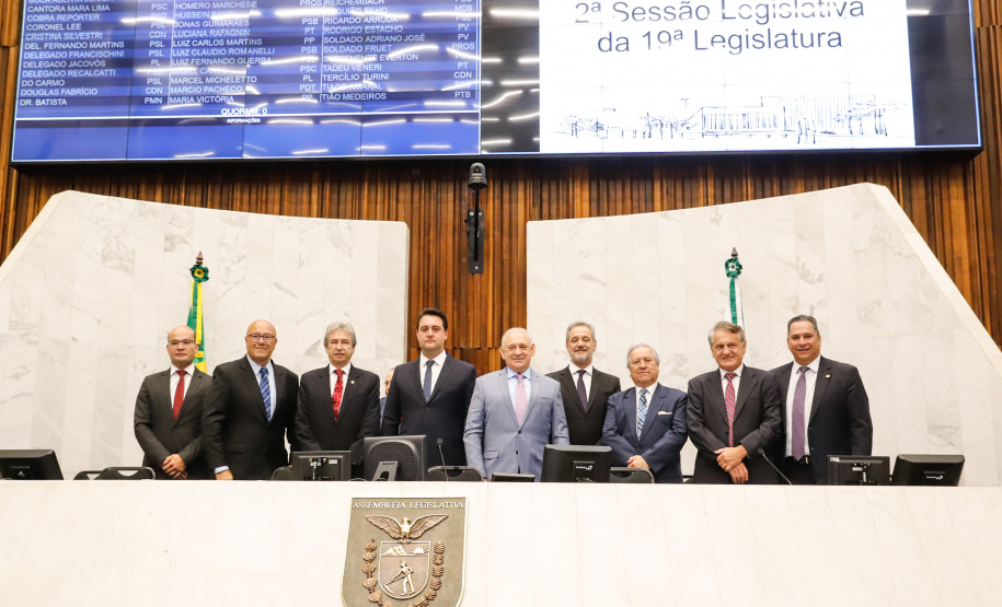 Ratinho Junior destacou que Assembleia foi importante para que o Governo do Estado pudesse modernizar a máquina pública ao longo dos primeiros 12 meses de mandato, garantindo reformas que o Estado precisava fazer.
Foto: Rodrigo Felix Leal