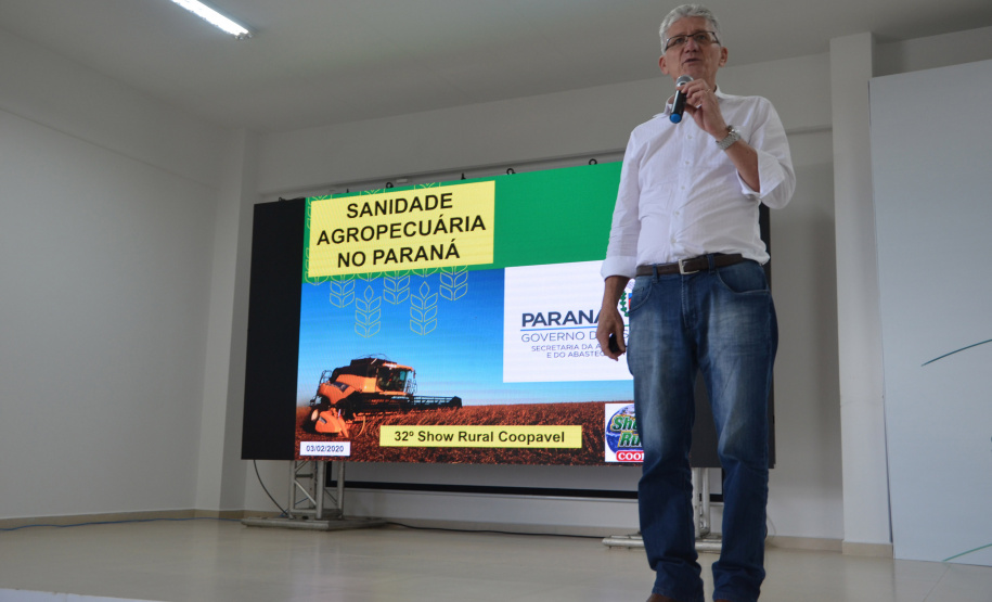 Secretário da Agricultura apresentou os passos dados pelo Estado nos últimos anos para a conquista de novos mercados mundiais. Ele também fez histórico dos avanços do Paraná nesta área, nos últimos anos. Foto: Evandro Fadel/SEAB