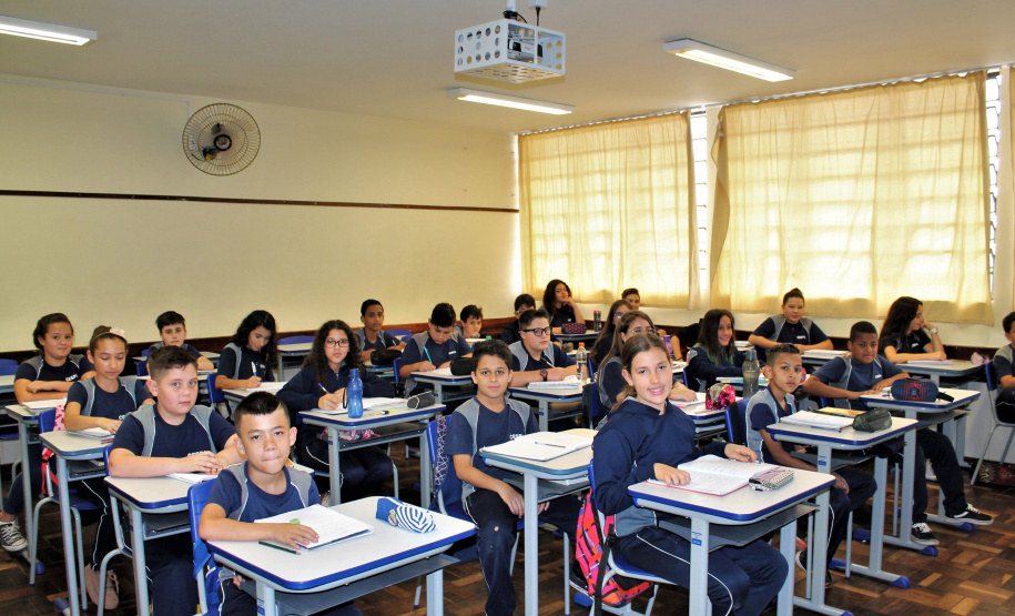As 2.126 escolas estaduais fazem os últimos preparativos para receber os estudantes. A primeira grande ação do ano será a Prova Paraná, que acontece dia 18 de fevereiro. Outras novidades são a educação financeira e o programa Mais Aprendizagem, de contra turno escolar. Foto: SEED