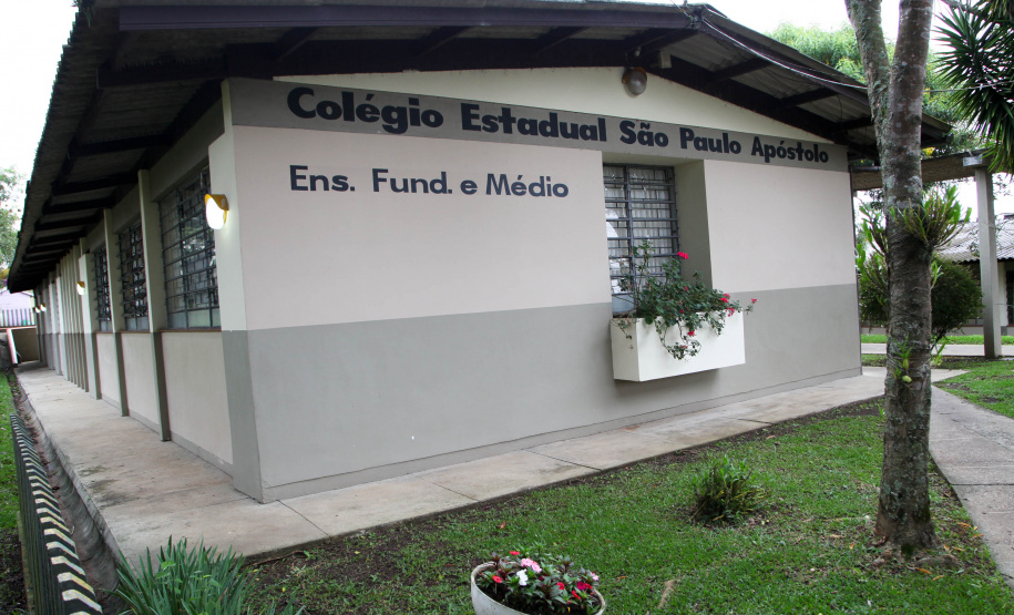 Volta às aulas Colegio Estadual São Paulo Apóstolo.Uberaba. FOTO: ARI DIAS/AEN