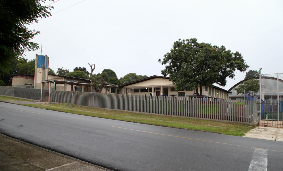 Volta às aulas Colegio Estadual São Paulo Apóstolo.Uberaba. FOTO: ARI DIAS/AEN