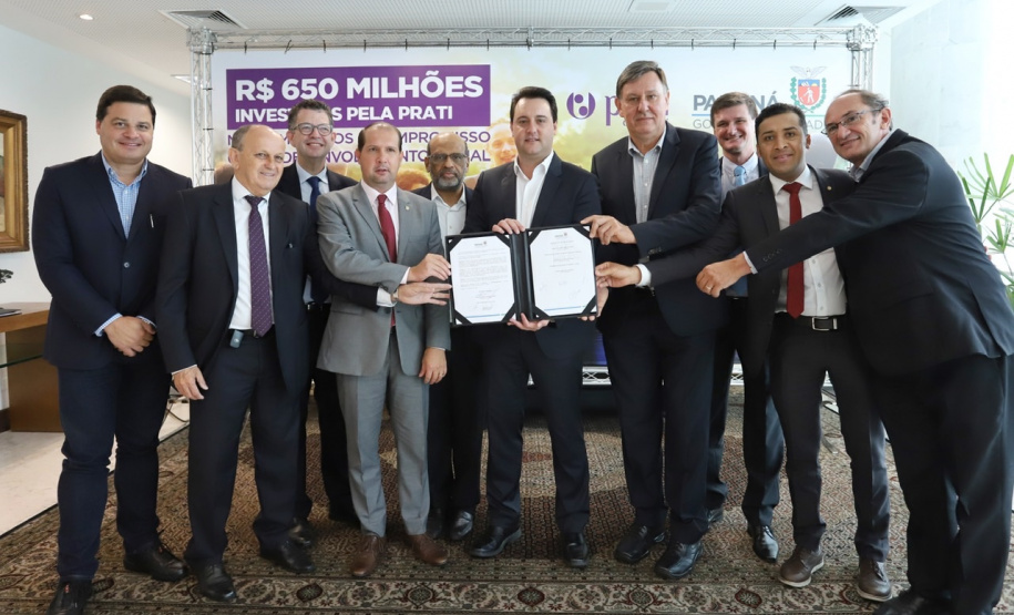 A empresa de medicamentos Prati-Donaduzzi confirmou nesta quarta-feira (5), em evento com o governador Carlos Massa Ratinho Junior, no Palácio Iguaçu, investimentos de R$ 650 milhões nos próximos três anos na ampliação da sua planta em Toledo, no Oeste do Paraná. - Curitiba, 05/02/2020 - Foto: José Fernando Ogura/AEN