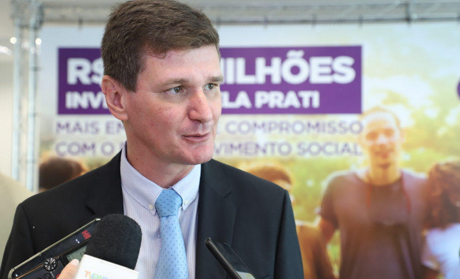 A empresa de medicamentos Prati-Donaduzzi confirmou nesta quarta-feira (5), em evento com o governador Carlos Massa Ratinho Junior, no Palácio Iguaçu, investimentos de R$ 650 milhões nos próximos três anos na ampliação da sua planta em Toledo, no Oeste do Paraná. - Curitiba, 05/02/2020 - Foto: José Fernando Ogura/AEN