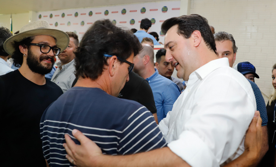 Trevo Cataratas, duplicação na BR-277 e aumento da capacidade de escoamento da Ferroeste vão mudar a realidade de Cascavel e região. Anúncios foram feitos nesta quarta-feira (05) no Show Rural Coopavel.
Foto: Rodrigo Felix Leal