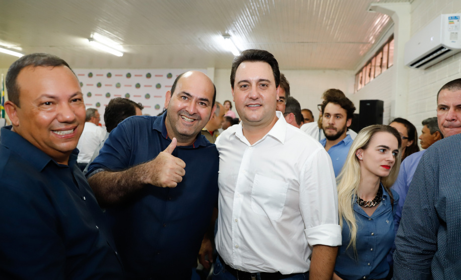 Trevo Cataratas, duplicação na BR-277 e aumento da capacidade de escoamento da Ferroeste vão mudar a realidade de Cascavel e região. Anúncios foram feitos nesta quarta-feira (05) no Show Rural Coopavel.
Foto: Rodrigo Felix Leal