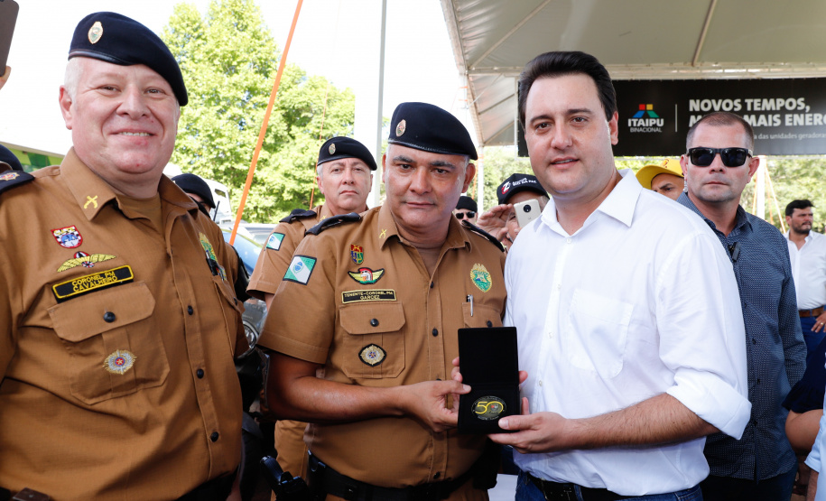 Trevo Cataratas, duplicação na BR-277 e aumento da capacidade de escoamento da Ferroeste vão mudar a realidade de Cascavel e região. Anúncios foram feitos nesta quarta-feira (05) no Show Rural Coopavel.
Foto: Rodrigo Felix Leal