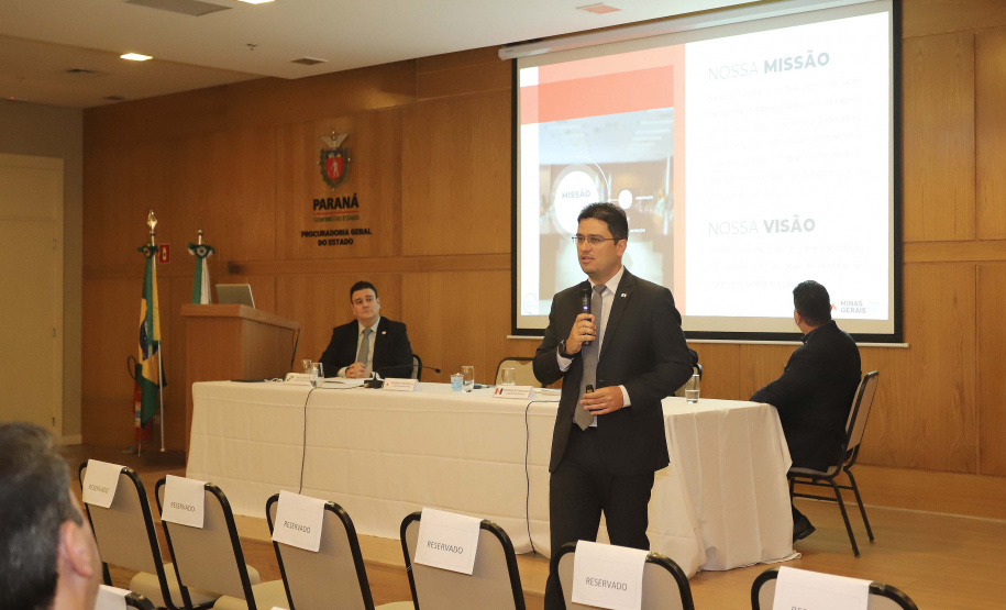 A Escola Fazendária (Efaz) da Secretaria da Fazenda do Paraná realiza o Seminário Gestão de Riscos: Desafios e Oportunidades no Setor Público, em parceria com a Procuradoria-Geral do Paraná. N/F: Controlador Geral de Minas Gerais, Rodrigo Fontenelle.
Curitiba, 05-02-20.
Foto: Arnaldo Alves / AEN.