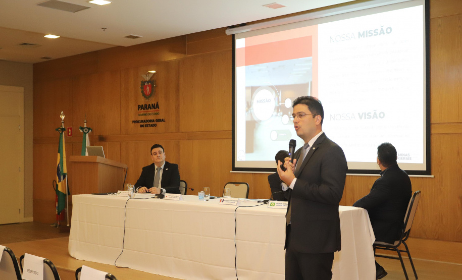 A Escola Fazendária (Efaz) da Secretaria da Fazenda do Paraná realiza o Seminário Gestão de Riscos: Desafios e Oportunidades no Setor Público, em parceria com a Procuradoria-Geral do Paraná. N/F: Controlador Geral de Minas Gerais, Rodrigo Fontenelle.
Curitiba, 05-02-20.
Foto: Arnaldo Alves / AEN.