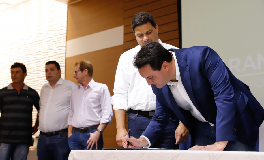 A Ferroeste (Estrada de Ferro Paraná Oeste S