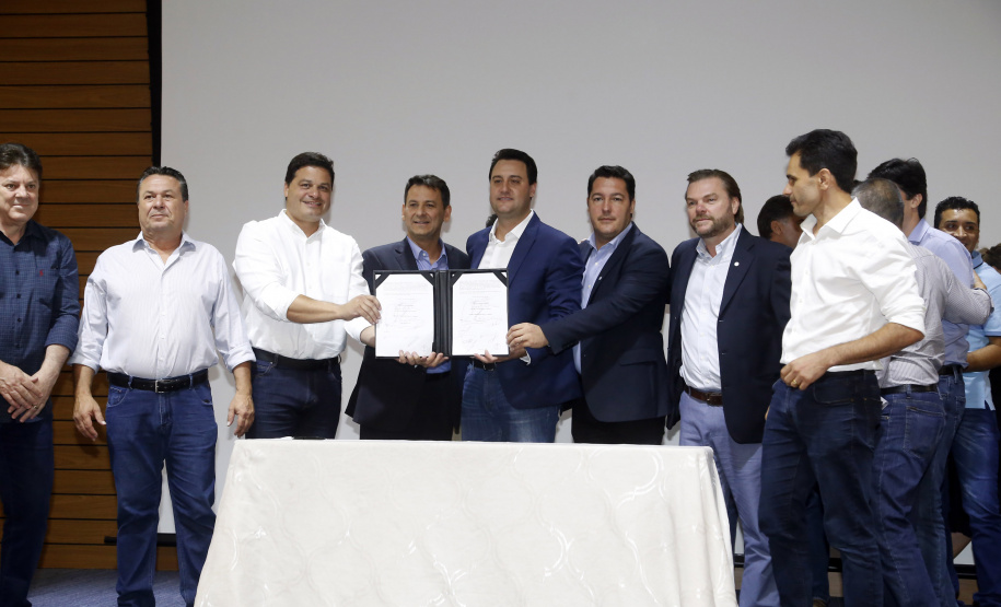 A Ferroeste (Estrada de Ferro Paraná Oeste S