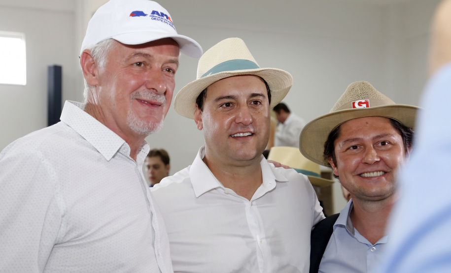 Com o Descomplica Rural, a maioria dos processos sai do papel e migra para o Sistema de Gestão Ambiental. Algumas licenças serão emitidas automaticamente.
Foto Gilson Abreu/AEN