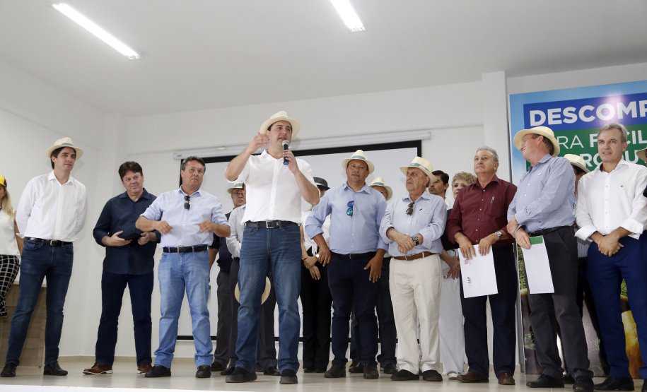 Com o Descomplica Rural, a maioria dos processos sai do papel e migra para o Sistema de Gestão Ambiental. Algumas licenças serão emitidas automaticamente.
Foto Gilson Abreu/AEN