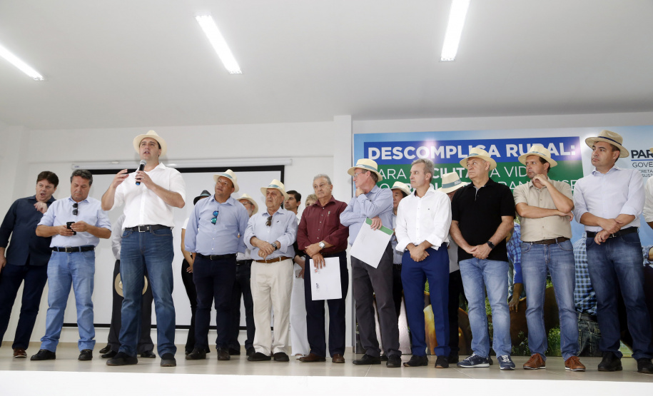 Com o Descomplica Rural, a maioria dos processos sai do papel e migra para o Sistema de Gestão Ambiental. Algumas licenças serão emitidas automaticamente.
Foto Gilson Abreu/AEN