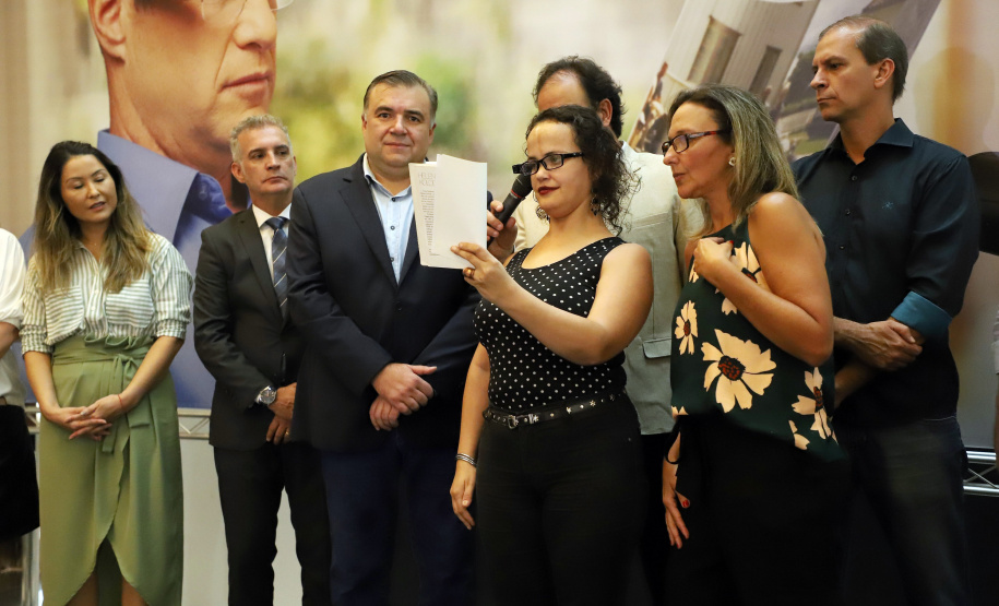 A Biblioteca Pública do Paraná (BPP) recebe nesta terça-feira (06) a mais moderna tecnologia de visão artificial do mundo, que beneficiará cegos e pessoas com visão reduzida