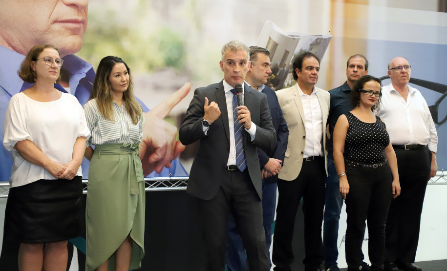 A Biblioteca Pública do Paraná (BPP) recebe nesta terça-feira (06) a mais moderna tecnologia de visão artificial do mundo, que beneficiará cegos e pessoas com visão reduzida