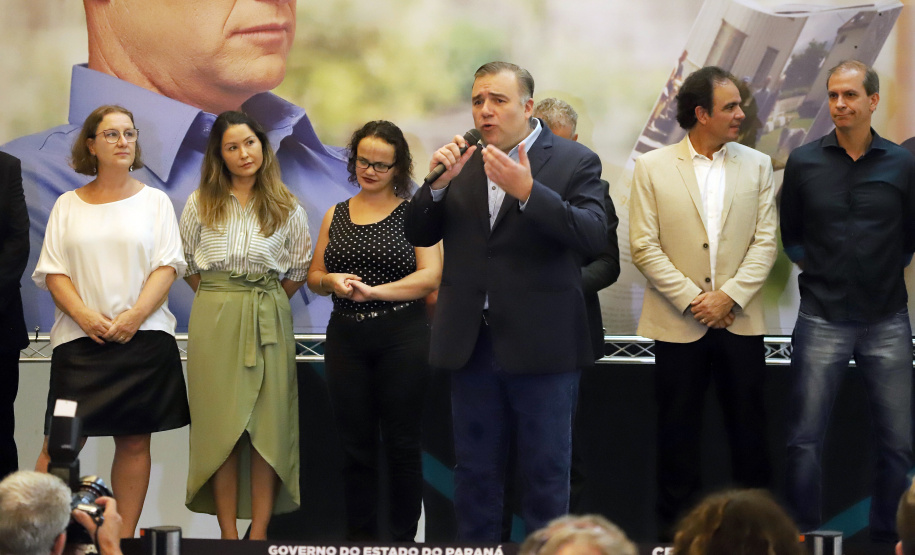 A Biblioteca Pública do Paraná (BPP) recebe nesta terça-feira (06) a mais moderna tecnologia de visão artificial do mundo, que beneficiará cegos e pessoas com visão reduzida