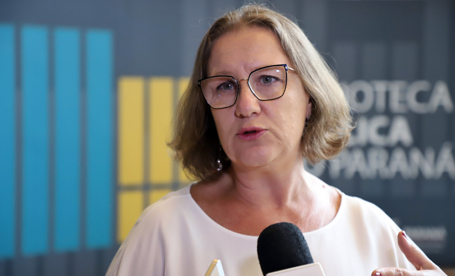 A Biblioteca Pública do Paraná (BPP) recebe nesta terça-feira (06) a mais moderna tecnologia de visão artificial do mundo, que beneficiará cegos e pessoas com visão reduzida