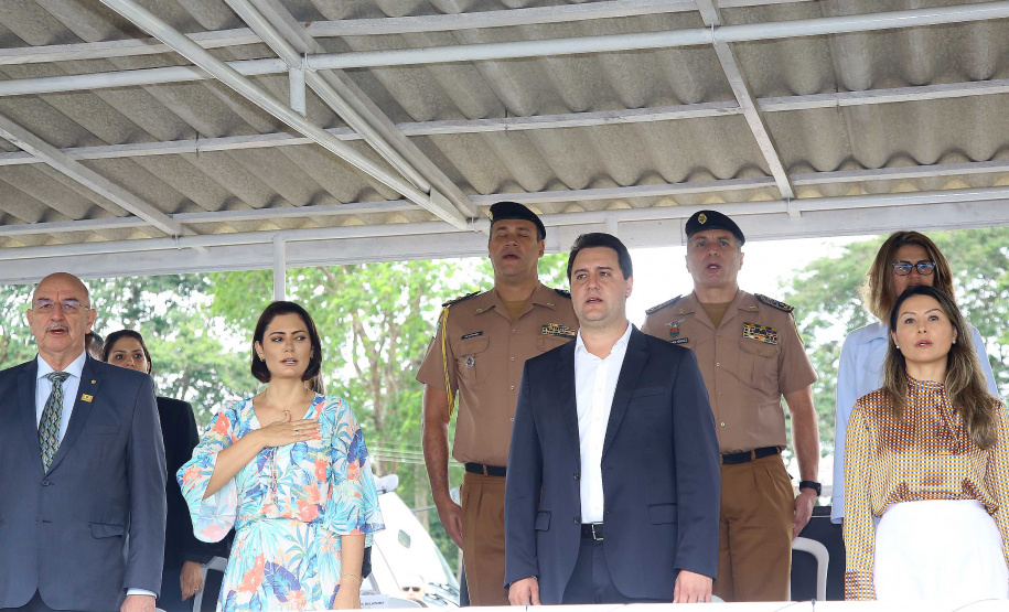 A Rede de Proteção Social e Especial Básica do Paraná ganhou reforço nesta sexta-feira (07), com o repasse de 222 carros e 15 micro-ônibus para 167 municípios do Estado