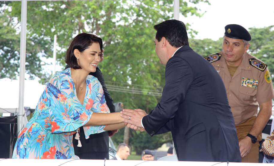 A Rede de Proteção Social e Especial Básica do Paraná ganhou reforço nesta sexta-feira (07), com o repasse de 222 carros e 15 micro-ônibus para 167 municípios do Estado