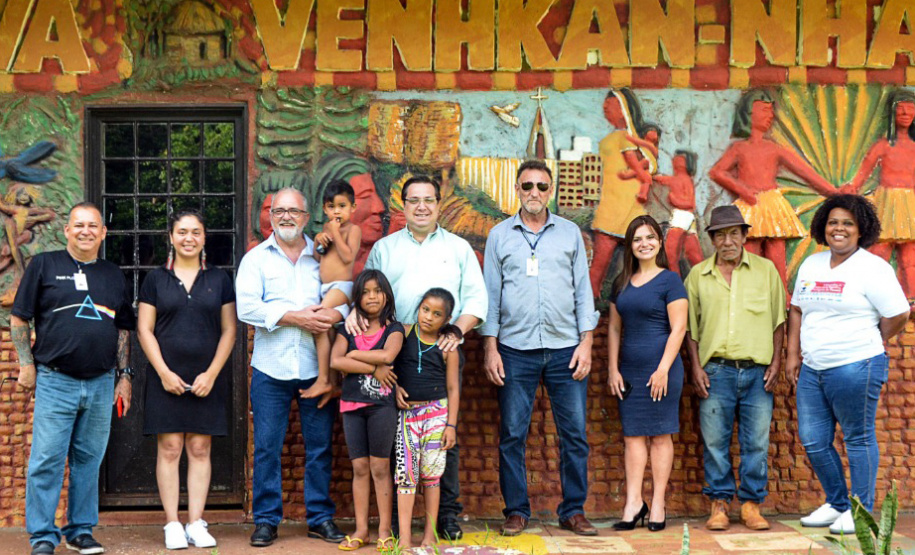 Questionário encaminhado às prefeituras vai ajudar a localizar os povos tradicionais e as iniciativas da sociedade, facilitando a formulação de políticas públicas em áreas de interesse social. Medida faz parte do programa Diálogo Paraná Itinerante.
Foto: SUDIS