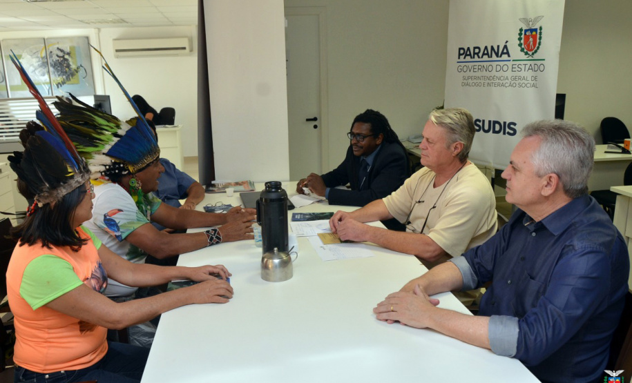 Questionário encaminhado às prefeituras vai ajudar a localizar os povos tradicionais e as iniciativas da sociedade, facilitando a formulação de políticas públicas em áreas de interesse social. Medida faz parte do programa Diálogo Paraná Itinerante.
Foto: SUDIS