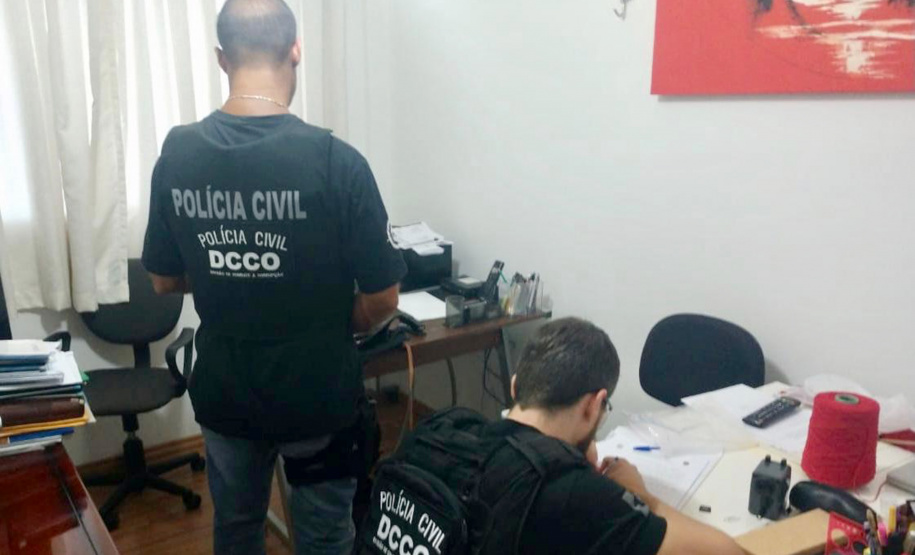 A Polícia Civil  do Paraná (PCPR) realizou operação contra fraudes em licitações públicas, na manhã desta segunda-feira (10). Dois empresários de Curitiba, que atuavam no ramo de dedetização, foram presos preventivamente. Eles são suspeitos de fraudes em diversos municípios nos estados do Paraná e Santa Catarina.  -  Curitiba, 10/02/2020  -  Foto: Divulgação Polícia Civil/SESP