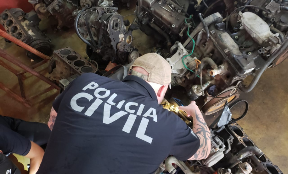 A Polícia Civil do Paraná (PCPR) cumpriu quatro mandados de busca e apreensão em combate a furtos, roubos e receptação de veículos, em Matinhos, no Litoral do Estado. A operação foi deflagrada na manhã desta quarta-feira (12), em continuidade a ação realizada no último sábado, na região.  -  Curitiba, 12/02/2020  -  Foto: Divulgação Polícia Civil/SESP