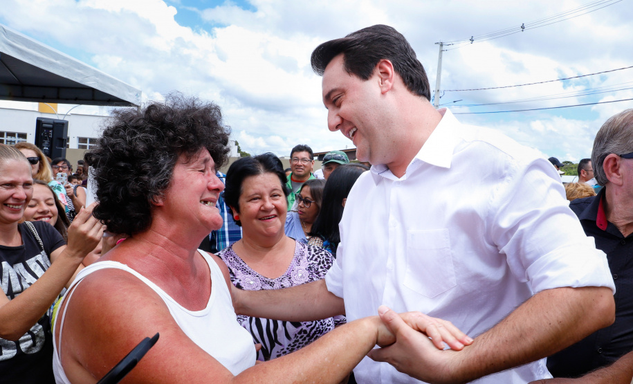 Governador Carlos Massa Ratinho Junior entrega a nova sede do Colégio Estadual Bandeirantes, em Campina Grande do Sul e libera recursos para pavimentação de ruas da cidade - Campina Grande do Sul, 13/02/2020 - Foto:  Rodrigo Félix Leal/AEN