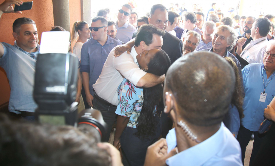 Cerca de 1.100 estudantes do Ensino Fundamental e Ensino Médio, de Sarandi, Noroeste do Paraná, são beneficiados com a nova estrutura da Escola Estadual Vereador Luiz Zanchim, inaugurada nesta sexta-feira (14), pelo governador Carlos Massa Ratinho Junior. - Sarandi, 14/02/2020 - Foto: Jaelson Lucas/AEN