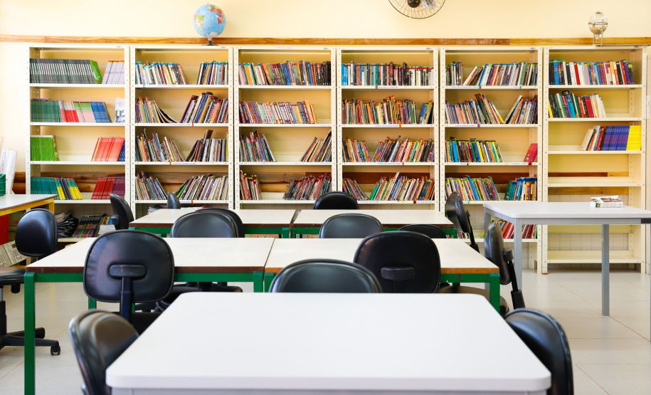 Cerca de 1.100 estudantes do Ensino Fundamental e Ensino Médio, de Sarandi, Noroeste do Paraná, são beneficiados com a nova estrutura da Escola Estadual Vereador Luiz Zanchim, inaugurada nesta sexta-feira (14), pelo governador Carlos Massa Ratinho Junior. - Sarandi, 14/02/2020 - Foto: Rodrigo Félix Leal/AEN