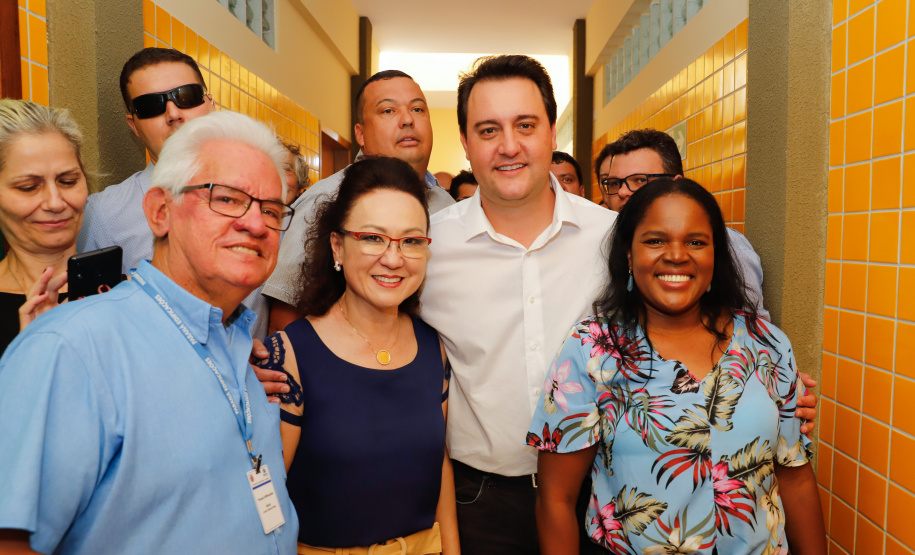 Cerca de 1.100 estudantes do Ensino Fundamental e Ensino Médio, de Sarandi, Noroeste do Paraná, são beneficiados com a nova estrutura da Escola Estadual Vereador Luiz Zanchim, inaugurada nesta sexta-feira (14), pelo governador Carlos Massa Ratinho Junior. - Sarandi, 14/02/2020 - Foto: Rodrigo Félix Leal/AEN