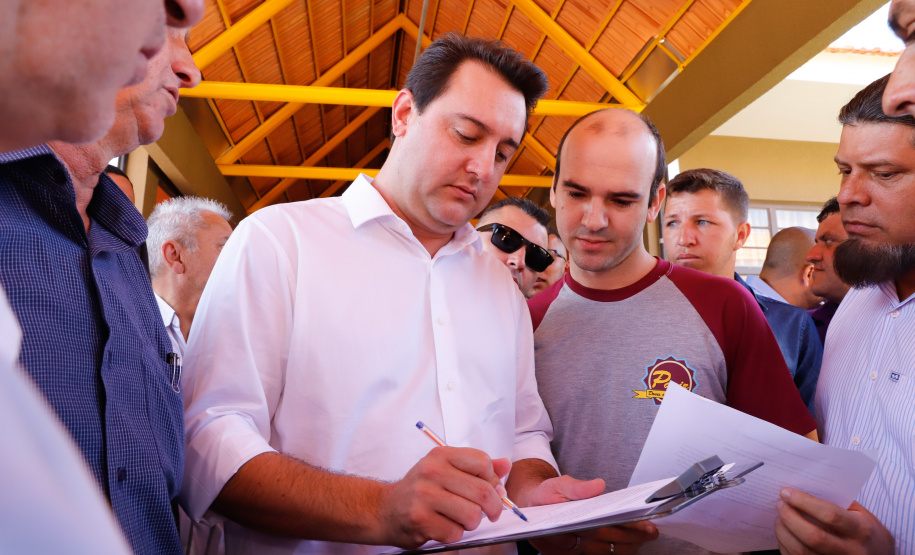 Cerca de 1.100 estudantes do Ensino Fundamental e Ensino Médio, de Sarandi, Noroeste do Paraná, são beneficiados com a nova estrutura da Escola Estadual Vereador Luiz Zanchim, inaugurada nesta sexta-feira (14), pelo governador Carlos Massa Ratinho Junior. - Sarandi, 14/02/2020 - Foto: Rodrigo Félix Leal/AEN