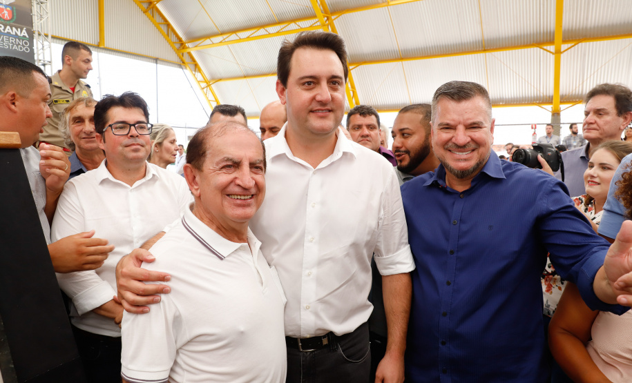 Cerca de 1.100 estudantes do Ensino Fundamental e Ensino Médio, de Sarandi, Noroeste do Paraná, são beneficiados com a nova estrutura da Escola Estadual Vereador Luiz Zanchim, inaugurada nesta sexta-feira (14), pelo governador Carlos Massa Ratinho Junior. - Sarandi, 14/02/2020 - Foto: Rodrigo Félix Leal/AEN