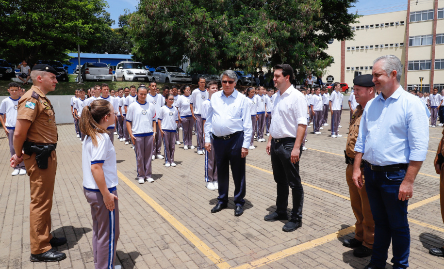 Governador Carlos Massa Ratinho Junior visita o Colégio MIlitar de Maringá - Maringá, 14/02/2020 - Foto: Rodrigo Félix Leal/AEN