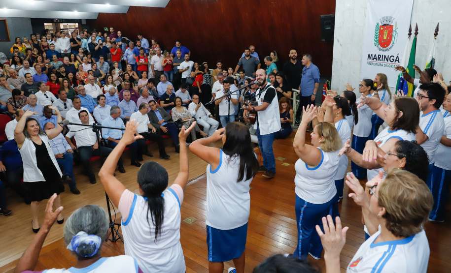 Maringá, no Noroeste do Paraná, vai investir R$ 10 milhões em pavimentação de ruas e avenidas