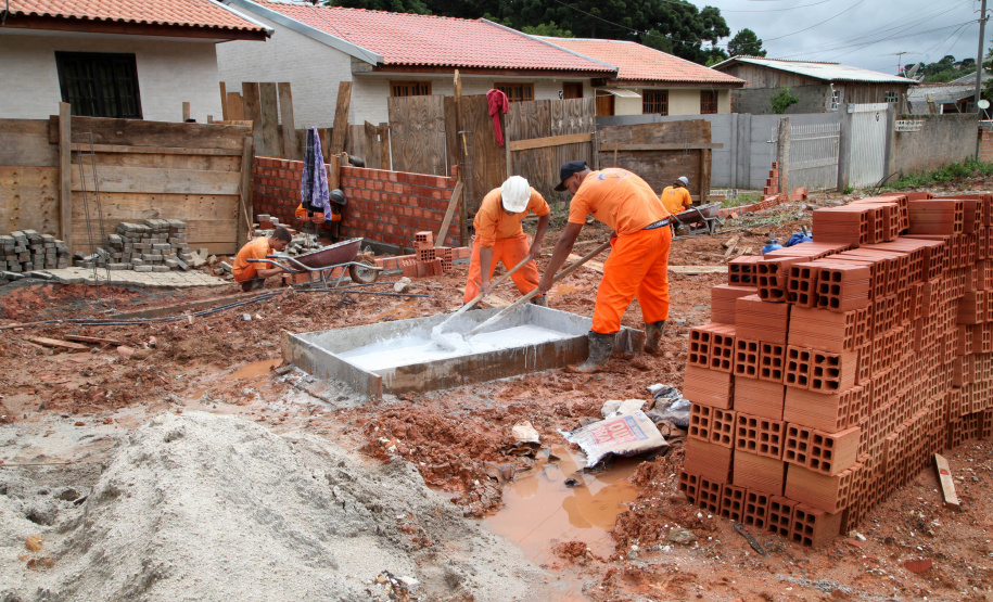 O Paraná registrou a 5ª menor taxa de desemprego do País no quarto trimestre de 2019 (outubro a dezembro), com um índice de 7,3%. Os dados fazem parte da Pesquisa Nacional por Amostra de Domicílios Contínua (PNAD Contínua), divulgada nesta sexta-feira (14) pelo Instituto Brasileiro de Geografia e Estatística (IBGE). - Curitiba, 14/02/2020 - Foto: Ari Dias/AEN