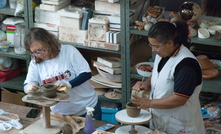 O Centro Estadual de Capacitação em Artes Guido Viaro, em Curitiba, mantido pela Secretaria de Estado da Educação e do Esporte, está com pré-inscrições abertas para uma série de cursos livres e gratuitos voltados à comunidade. -  Foto: Divulgação  -  Foto: Divulgação SEED
