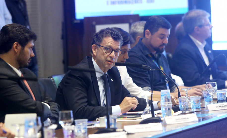 Usar jogos eletrônicos para ensinar matemática e universalizar o acesso à Internet de alta velocidade em todas as escolas da rede estadual de ensino estão entre as prioridades da Secretaria de Estado da Educação e do Esporte para 2020