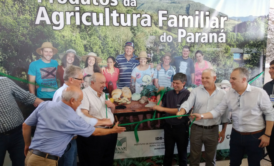Com apoio do Governo do Estado, por meio da Secretaria da Agricultura e do Abastecimento e do Instituto de Desenvolvimento Rural do Paraná Iapar-Emater, a Federação dos Trabalhadores Rurais Agricultores Familiares do Estado do Paraná (Fetaep) lançou nesta terça-feira (18) a 1ª Feira da Agricultura Familiar do Paraná, que reunirá produtores e compradores em um único lugar.  -  Curitiba, 18/02/2020  -  Foto: Divulgação SEAB