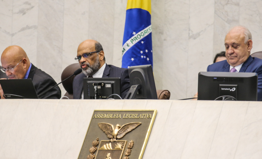 Alep Sefa Em audiência pública, o secretário estadual da Fazenda, Renê de Oliveira Garcia Junior, apresenta nesta terça-feira (18), no Plenário da Assembleia Legislativa, os dados relativos ao cumprimento das metas fiscais do 3º (terceiro) quadrimestre de 2019. 18/02/2020 - Foto: Geraldo Bubniak/AEN